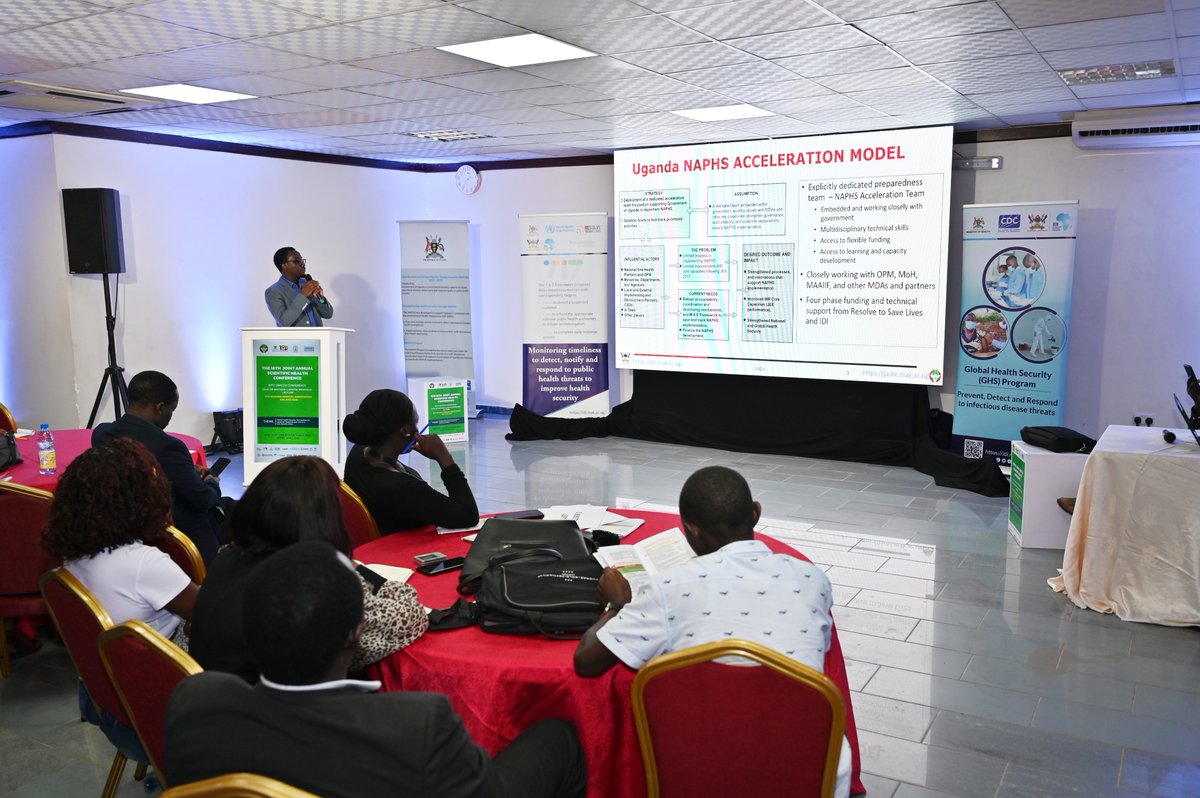 IDIMakerere's tweet photo. Great insights from @godfrey_bongole at #JASHC2024:
"Uganda's health security efforts have shown remarkable adaptability. Special thanks to our dedicated IDI-GHS team for swiftly addressing gaps and enhancing our national preparedness." #OneIDI #ResolvetoSaveLives #OneHealth https://t.co/lvnbDnK1aT