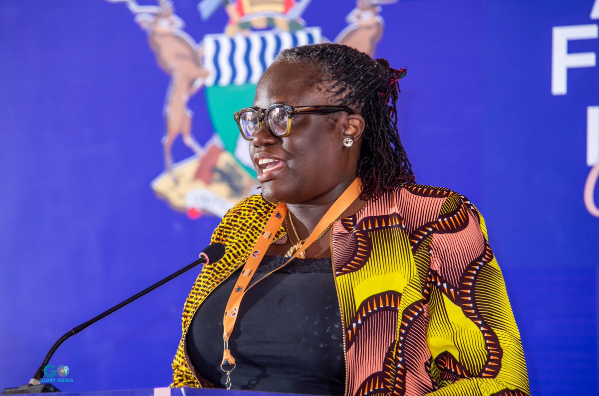 ReserveBankZIM's tweet photo. Dr Yaa Afi Osei, the Assistant Director in the Banking Supervision Department of the Bank of Ghana, spoke about Gender Laws, Innovation and Financial Inclusion in Ghana, focusing on the Case of Women-Owned MSMEs.#AFIC2024 #FromPolicytoPractice #FinancialInclusion
@Potraz_zw @SECZIM @IPECZW @NewsAFI @thebankofghana