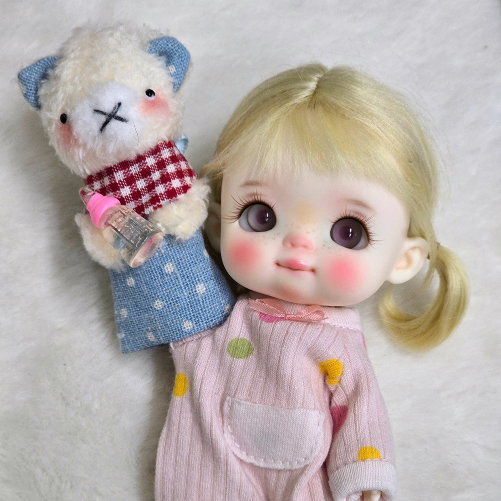 enfantdoll's tweet photo. Good night, friends 🌙

지금은 코~~ 할 시간!

#enfantdoll #bjd #minidiandian #앙팡돌 #구체관절인형 #ob11doll #obitsu11 #tinybjd #miniblythe https://t.co/ZOUZPTFc3O