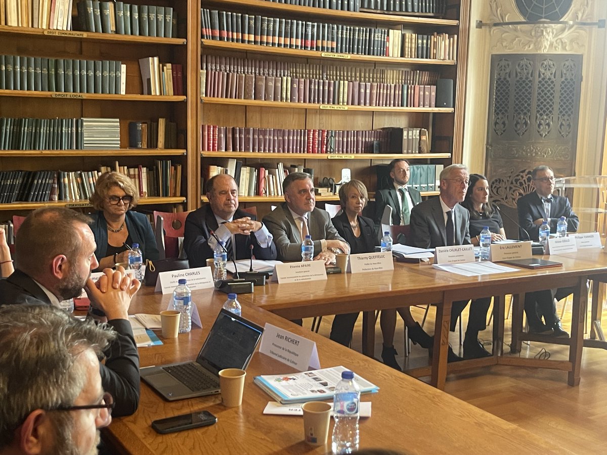 SG-CIPDR (@sg_cipdr) on Twitter photo Participation au Comité de pilotage du #PJPDR de la Cour d'Appel de Colmar, en présence du <a href="/Prefet68/">Préfet du Haut-Rhin</a>↔️ signature d'une convention, financée par <a href="/justice_gouv/">Ministère de la Justice</a> et <a href="/SG_CIPDR/">SG-CIPDR</a> , afin de poursuivre et compléter le suivi et l'accompagnement des publics radicalisés judiciarisés. Participation au Comité de pilotage du #PJPDR de la Cour d'Appel de Colmar, en présence du <a href="/Prefet68/">Préfet du Haut-Rhin</a>↔️ signature d'une convention, financée par <a href="/justice_gouv/">Ministère de la Justice</a> et <a href="/SG_CIPDR/">SG-CIPDR</a> , afin de poursuivre et compléter le suivi et l'accompagnement des publics radicalisés judiciarisés.