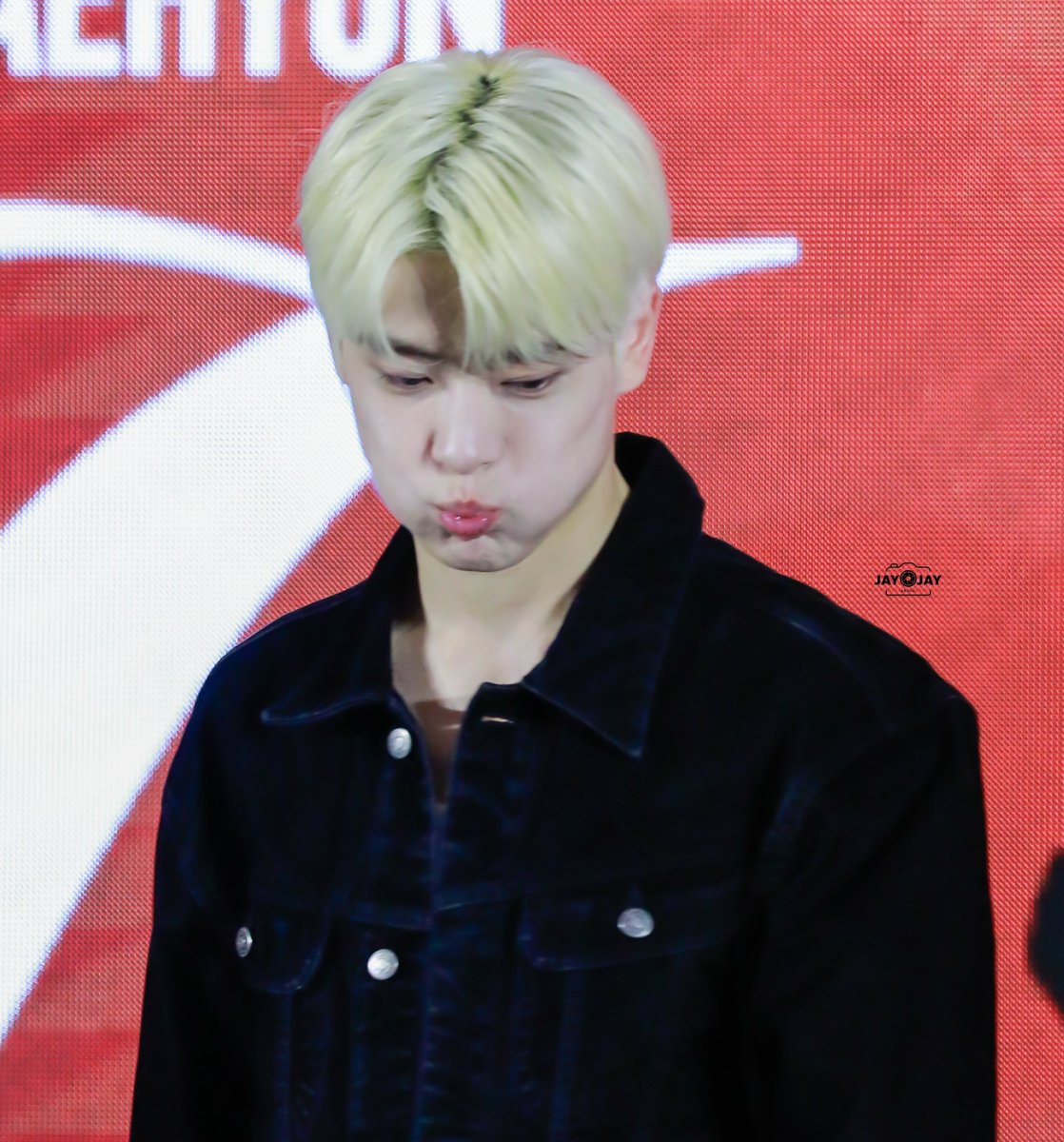 ยังเร้กขนาดนี้กรมทหารไปเอาทำรัยวะ ตื่นมาดูตูนกินนมนอนก็พอละ