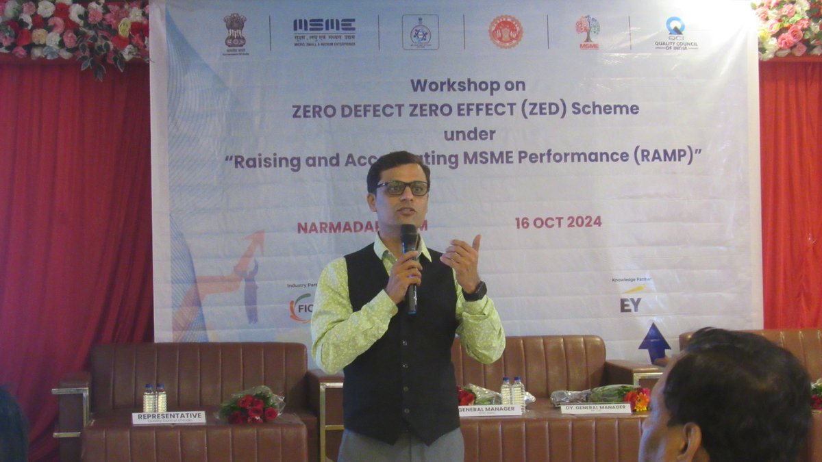 ajay241's tweet photo. 🚀 Workshop on Entrepreneur Awareness: This workshop, organized by the Department of MSME, Government of Madhya Pradesh, is being held across the state to raise awareness about the ZED certification. 🏆 at Itarasi (Narmadapuram)
#ipr #msme #governmentofmp #ajaykumarchoubey #zed https://t.co/vintmh9D8a