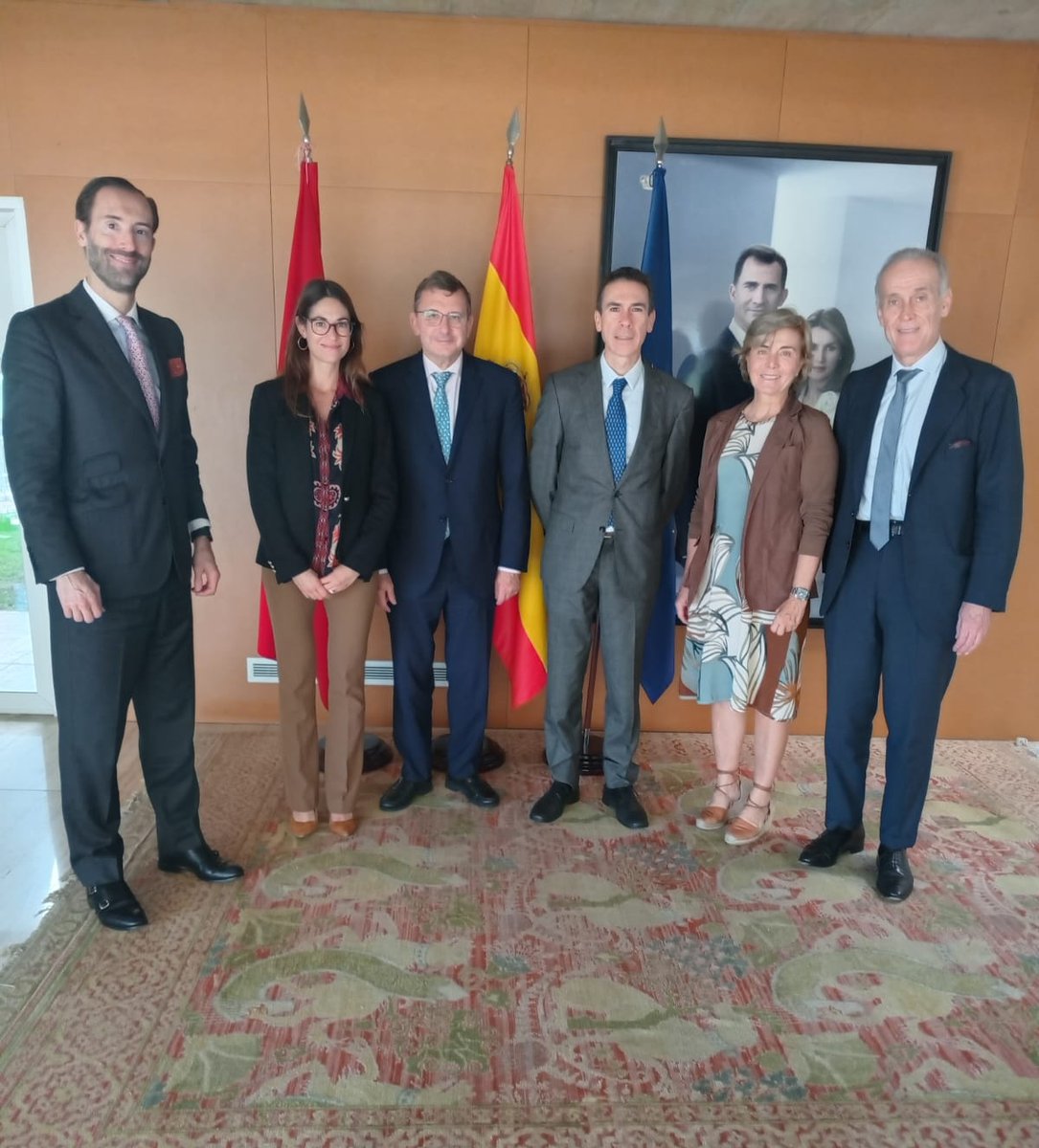 Recibimos en <a href="/EmbEspanaRabat/">Embajada de España en Marruecos</a> a presidente <a href="/Notarios_ES/">Notarios de España</a>, José Ángel Martínez y delegación, en visita a Marruecos para reforzar las relaciones notariados 🇲🇦🇪🇸.