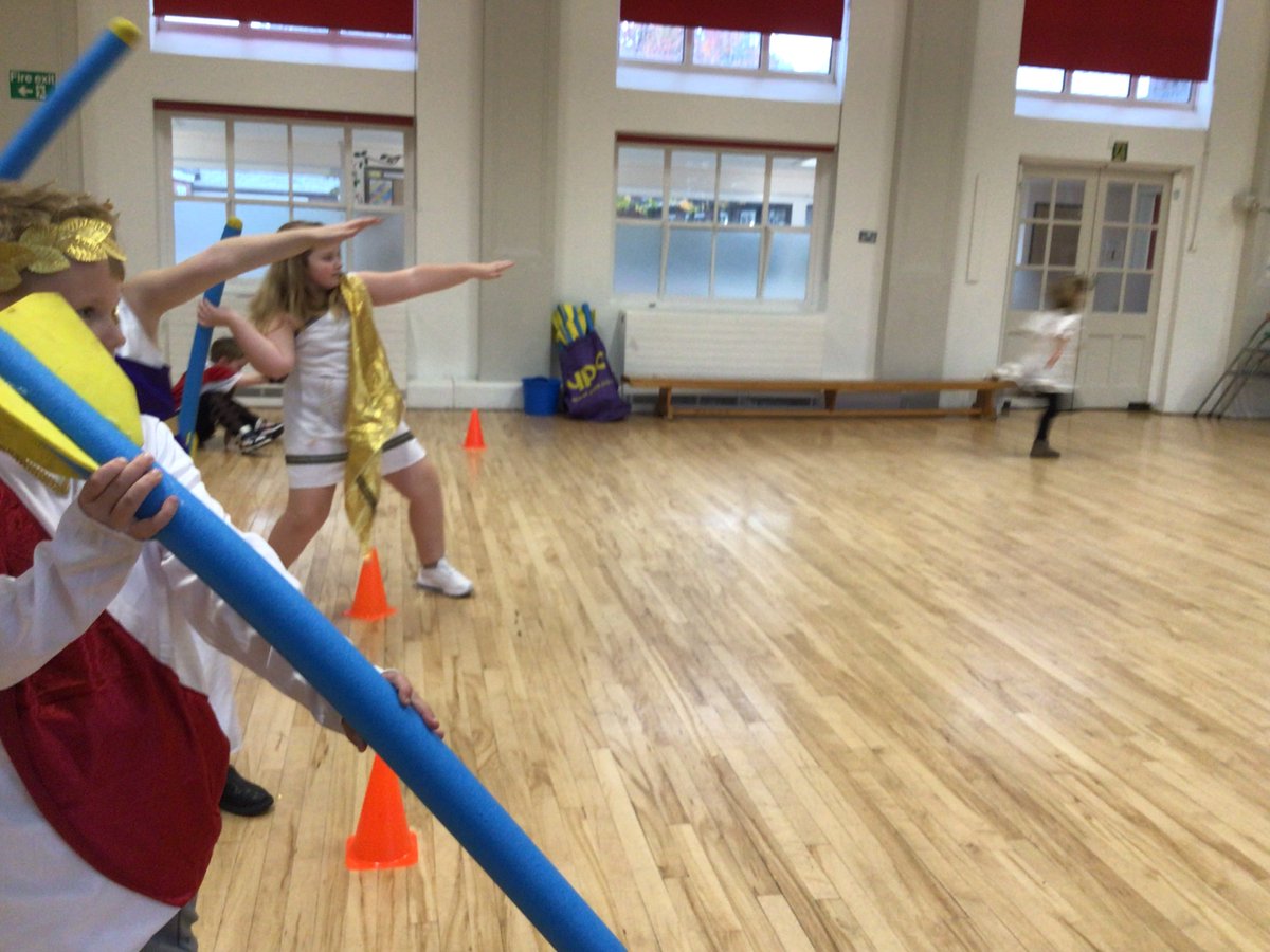 TigerClassWJS's tweet photo. What an amazing Ancient Greek experience yesterday! We took part in a drama workshop, we made Ancient Greek pottery, told Greek myths and competed in the Olympics! #HistoryWJS #EnrichWJS https://t.co/7rPVfmm3fW