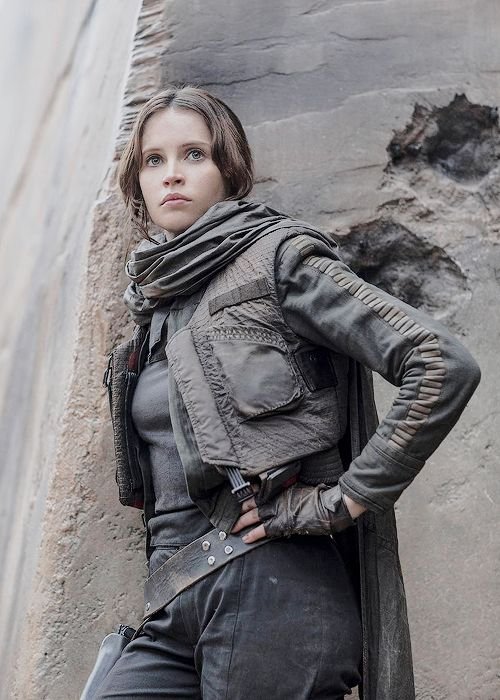 WriterWil's tweet photo. Happy birthday Felicity Jones
#FelicityJones #actor #StarWars #RogueOne #TheTheoryOfEverything #OnTheBasisOfSex #Inferno #TheAeronauts #LikeCrazy #ChaletGirl #TheLastLetterFromYourLover #Collide #ATrueStory #AMonsterCalls #NorthangerAbbey #TheBrutalist #TheInvisibleWoman https://t.co/LSHSkje1Rs