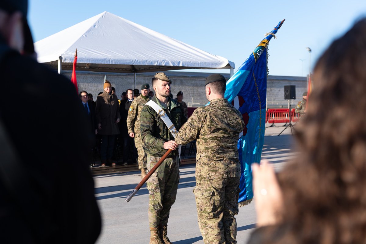 hqmndn's tweet photo. 📣#NATO’s Multinational Battlegroup 🇱🇻 has joined Multinational Brigade 🇱🇻 by completing Transfer of Authority
🎯Under command of #MNDN, @NATOMNBLatvia will showcase the capabilities integrated into Brigade
Together we protect NATO’s Eastern flank 🇱🇻
📷by #MNDN,@NATOMNBLatvia https://t.co/2CG16lvKDW