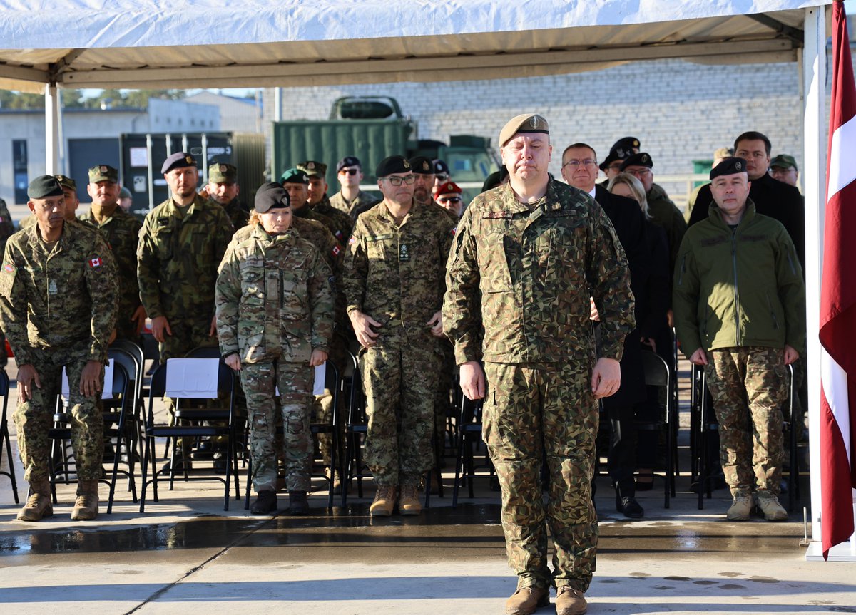 hqmndn's tweet photo. 📣#NATO’s Multinational Battlegroup 🇱🇻 has joined Multinational Brigade 🇱🇻 by completing Transfer of Authority
🎯Under command of #MNDN, @NATOMNBLatvia will showcase the capabilities integrated into Brigade
Together we protect NATO’s Eastern flank 🇱🇻
📷by #MNDN,@NATOMNBLatvia https://t.co/2CG16lvKDW