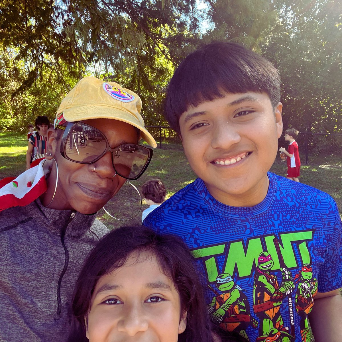 colewilliamsIAM's tweet photo. Humanitarians, meet my Junior Volunteer Organizers with @GNOReliefTeam . These young people show up and are ready to do the good work every Saturday. I am incredibly inspired by these 2! 

Meet our Future:
🌟 David: Jr. Social Media Manager https://t.co/joEUS9xP4o