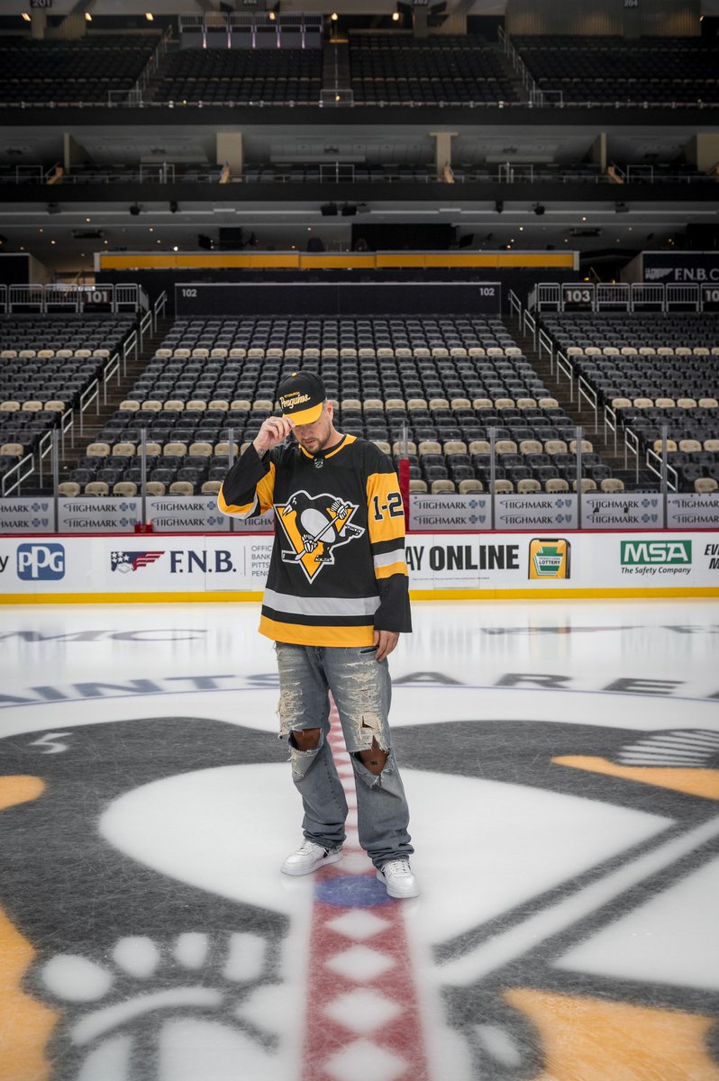 JohnGeiger_'s tweet photo. .@penguins 🤝 John Geiger

The Pittsburgh Penguins Announce Designer John Geiger For The First Ever Creative Partnership During The ‘24-‘25 Season. First Drop is November 2nd. https://t.co/w7CpqNObRP