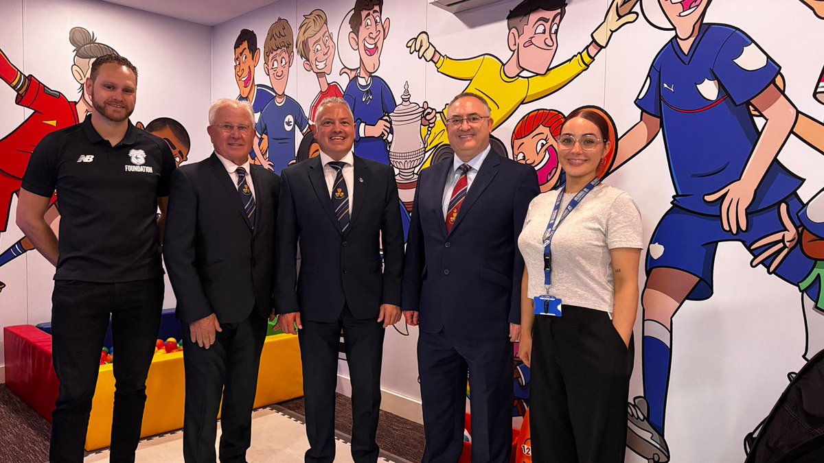 Over 300 disabled children get opportunity to play football from £59,000 grant from South Wales Freemasons.
southwalesmason.com/over-300-disab…
<a href="/CCFC_Foundation/">Cardiff City FC Community Foundation</a> <a href="/Masonic_Charity/">Masonic Charitable Foundation</a>