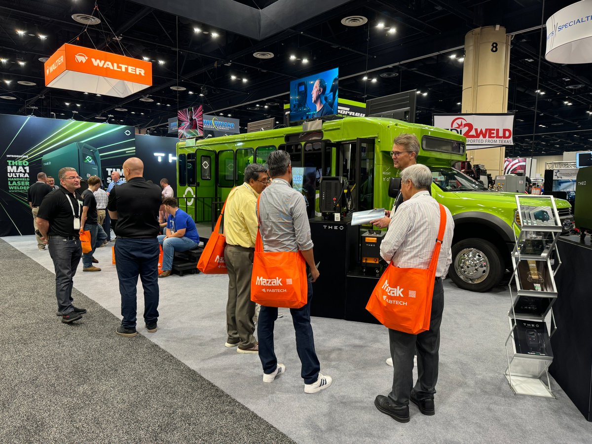 Theoincofficial's tweet image. ✨Unveiling the star of the show - our #THEO bus for the first time🚍
And we would like to thank the bus modifier, Vanworx,  for completing a difficult task perfectly!!!👍🏻
Find us at the #Fabtech West hall this afternoon!
#Maxphotonics #laserwelding #lasercleaning #laser #welding