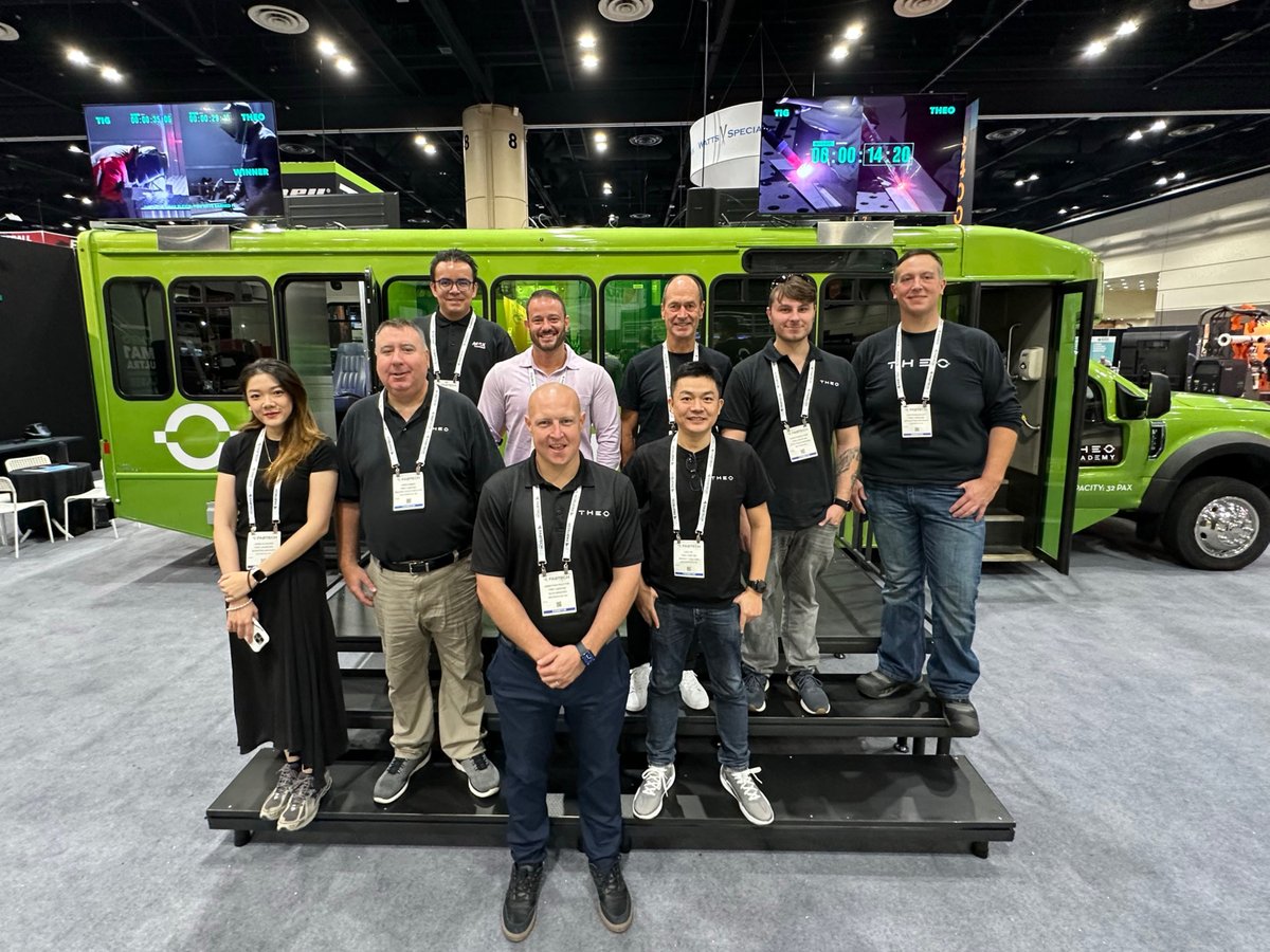 Theoincofficial's tweet image. ✨Unveiling the star of the show - our #THEO bus for the first time🚍
And we would like to thank the bus modifier, Vanworx,  for completing a difficult task perfectly!!!👍🏻
Find us at the #Fabtech West hall this afternoon!
#Maxphotonics #laserwelding #lasercleaning #laser #welding