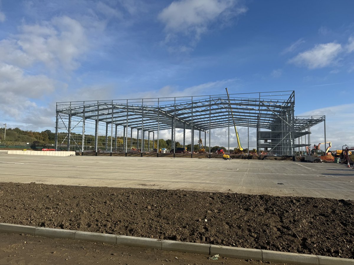 Harmonix_Const's tweet image. Harmonix are pleased to report PFE & ERW contracts remain on programme for week 15-16 of our Witham scheme. We look forward to welcoming the next specialist teams over the coming weeks & continue our proactive & positive drive for the client, clients team & relevant 3rd parties.