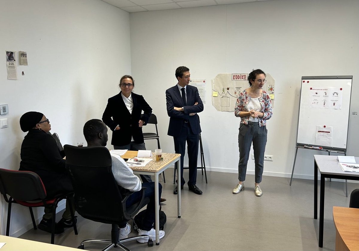 ThomasR2020's tweet photo. Aux côtés d’⁦@othmannasrou⁩ à Rennes pour la semaine de l’intégration ! Une réussite si elle est fondée sur le travail et l’appropriation de notre langue, de notre culture et de notre Histoire. https://t.co/InceTRQBlS