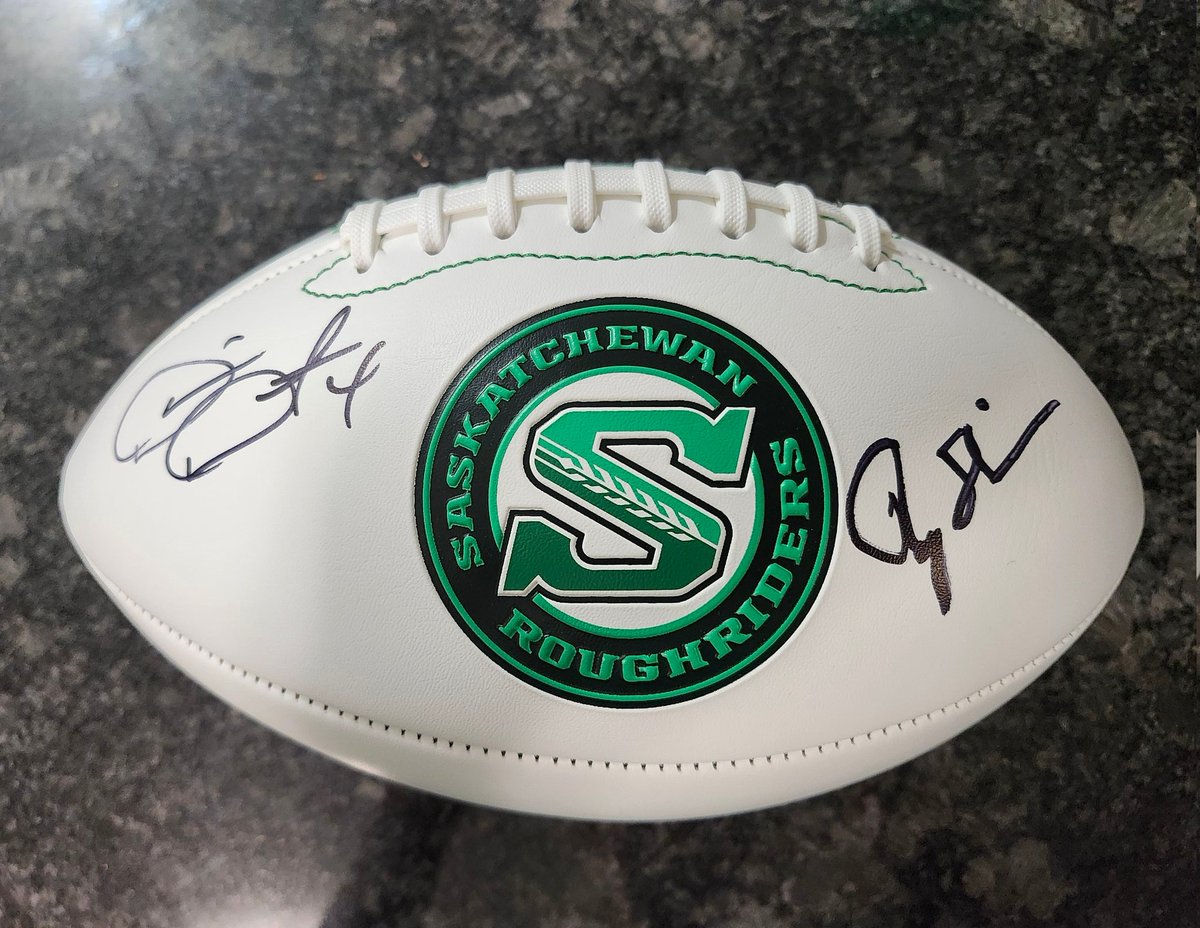 Piffles Podcast (@pifflespod) on Twitter photo 🚨🚨 CONTEST TIME!! 🚨🚨
Want this #Riders ball signed by Darian Durant and Roy Shivers?
1) Follow <a href="/PifflesPod/">Piffles Podcast</a>
2) LIKE & RT this post
3) Comment below who your fave Rider of all time is!
Draw will be made on Saturday, October 19! 🚨🚨 CONTEST TIME!! 🚨🚨
Want this #Riders ball signed by Darian Durant and Roy Shivers?
1) Follow <a href="/PifflesPod/">Piffles Podcast</a>
2) LIKE & RT this post
3) Comment below who your fave Rider of all time is!
Draw will be made on Saturday, October 19!