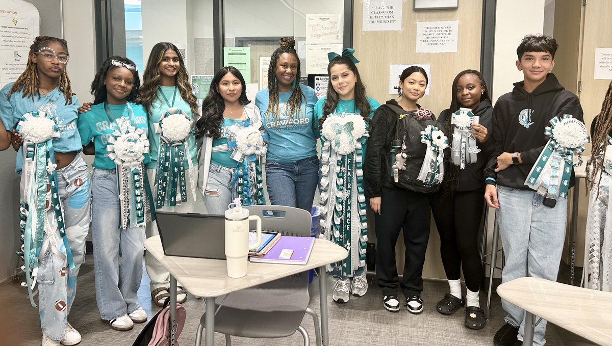 CounselorACHS's tweet photo. Teal Thursday! #ChargetheEagles! #Becoming2024 https://t.co/lmqjlgFqt3