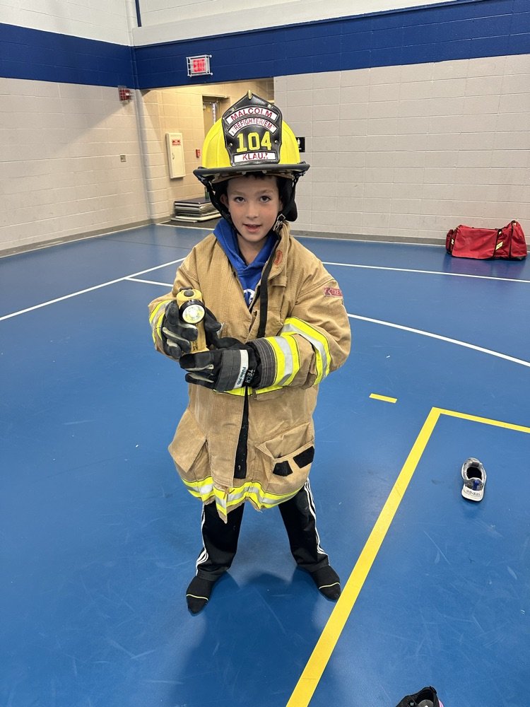 MalcolmSchools's tweet photo. Thank you to our Malcolm Fire Department.  We appreciate you! https://t.co/52bIWUMvWS