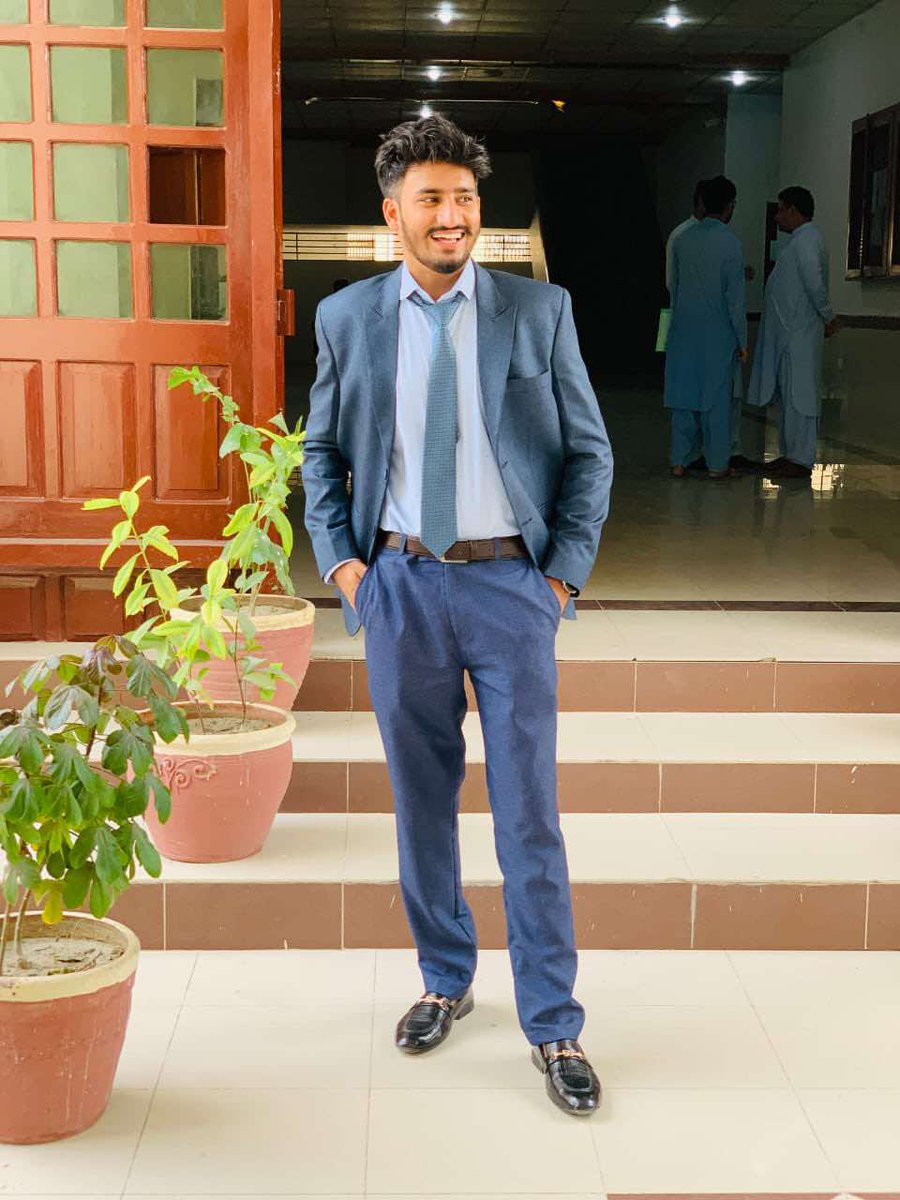 KalaniBashir's tweet photo. Congratulations my beloved son #Sarangjani on graduation now you’re #ElectronicsEngineer, I’m so happy and proud of you stay blessed. https://t.co/5dehJCWhUG