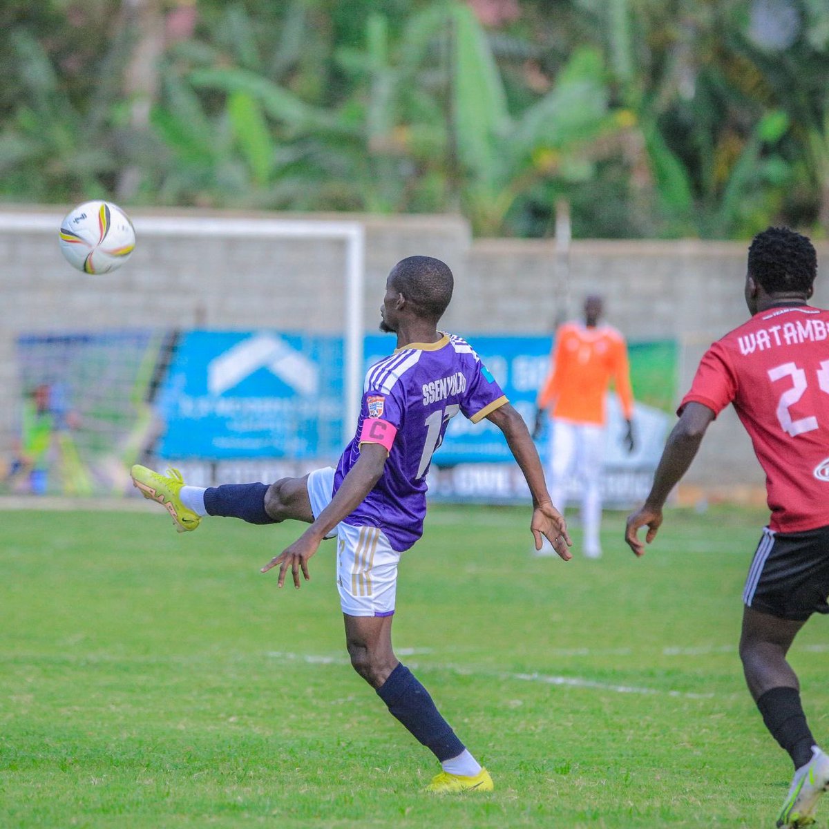 WakisoGiantsFC's tweet photo. He deserves everything at the club๐โฝ๏ธ
@SsenyonjoH_12
#NewEra
#WAKVIP
#PrideOfWakiso
#WeAreThePurpleSharks https://t.co/xilcGEBbZA