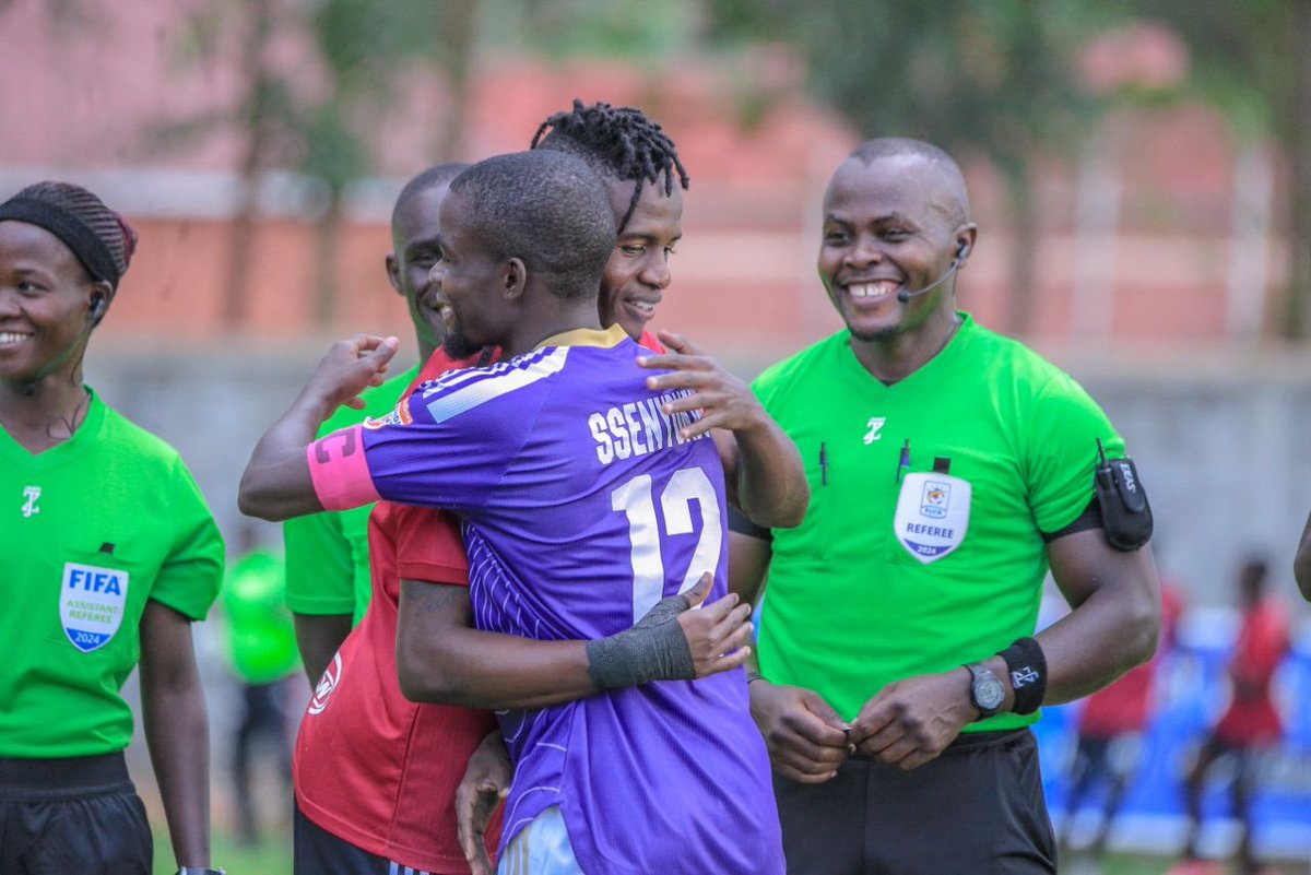 WakisoGiantsFC's tweet photo. He deserves everything at the club๐โฝ๏ธ
@SsenyonjoH_12
#NewEra
#WAKVIP
#PrideOfWakiso
#WeAreThePurpleSharks https://t.co/xilcGEBbZA