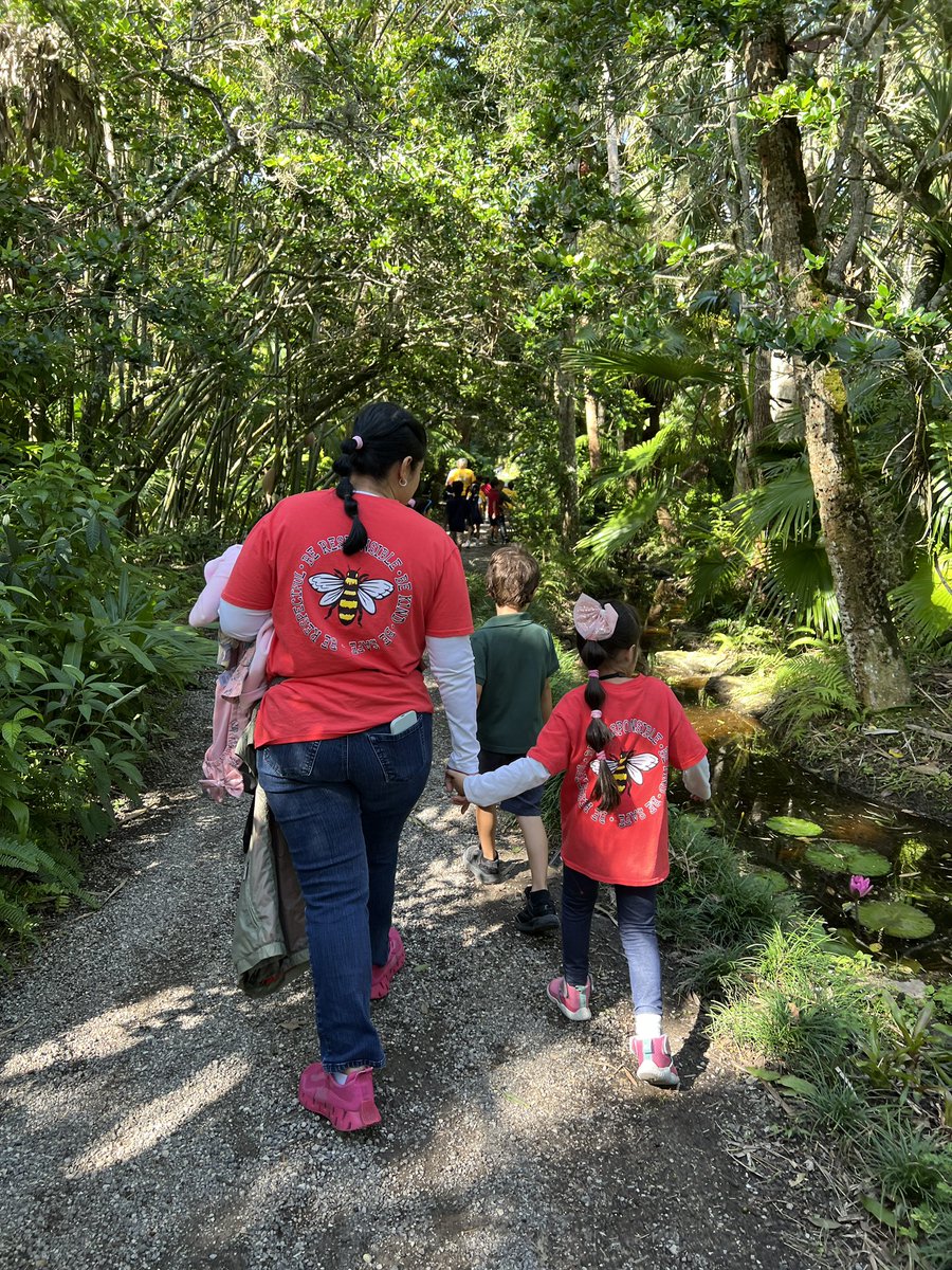 Andrea Monroe tweet media