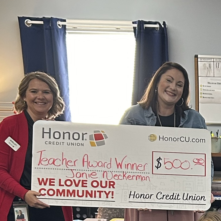 MAGriffons's tweet photo. Honor Credit Union presented Mrs. Neckermann, our 2nd grade teacher, with a $500 Amazon gift card to use for classroom supplies! Mrs. Neckermann applied and was selected as one of the winners! ๐ #MAexcellence #MAcommunity https://t.co/KVgmbBWEJR