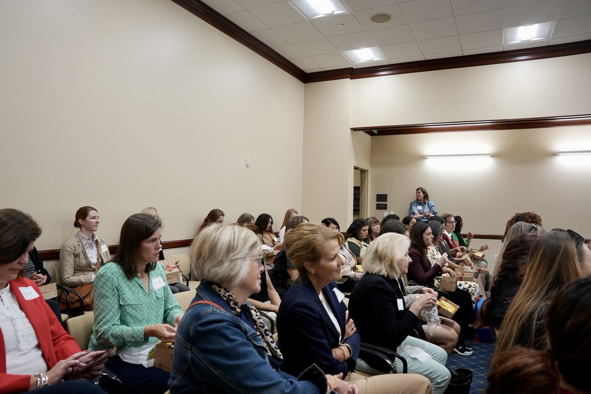 utahhousedems's tweet image. @RepLesser joined fellow women legislators at@RealWomenRunUT Day on the Hill, sharing how the late Rep. Lou Shurtliff inspired her to get involved in public service.
