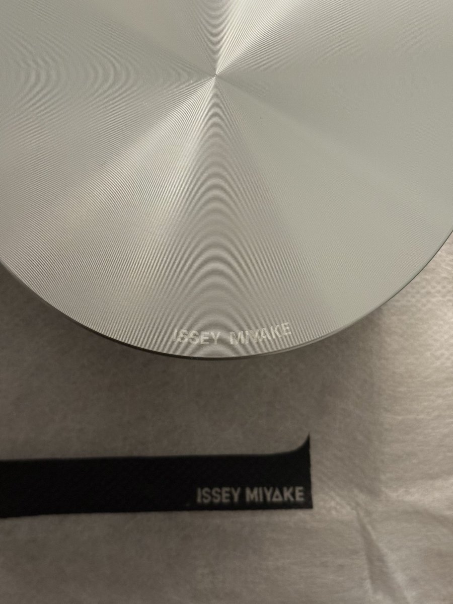 juste_huu's tweet photo. finally have the trio of Issey Miyake watches https://t.co/bAizNeUFIM