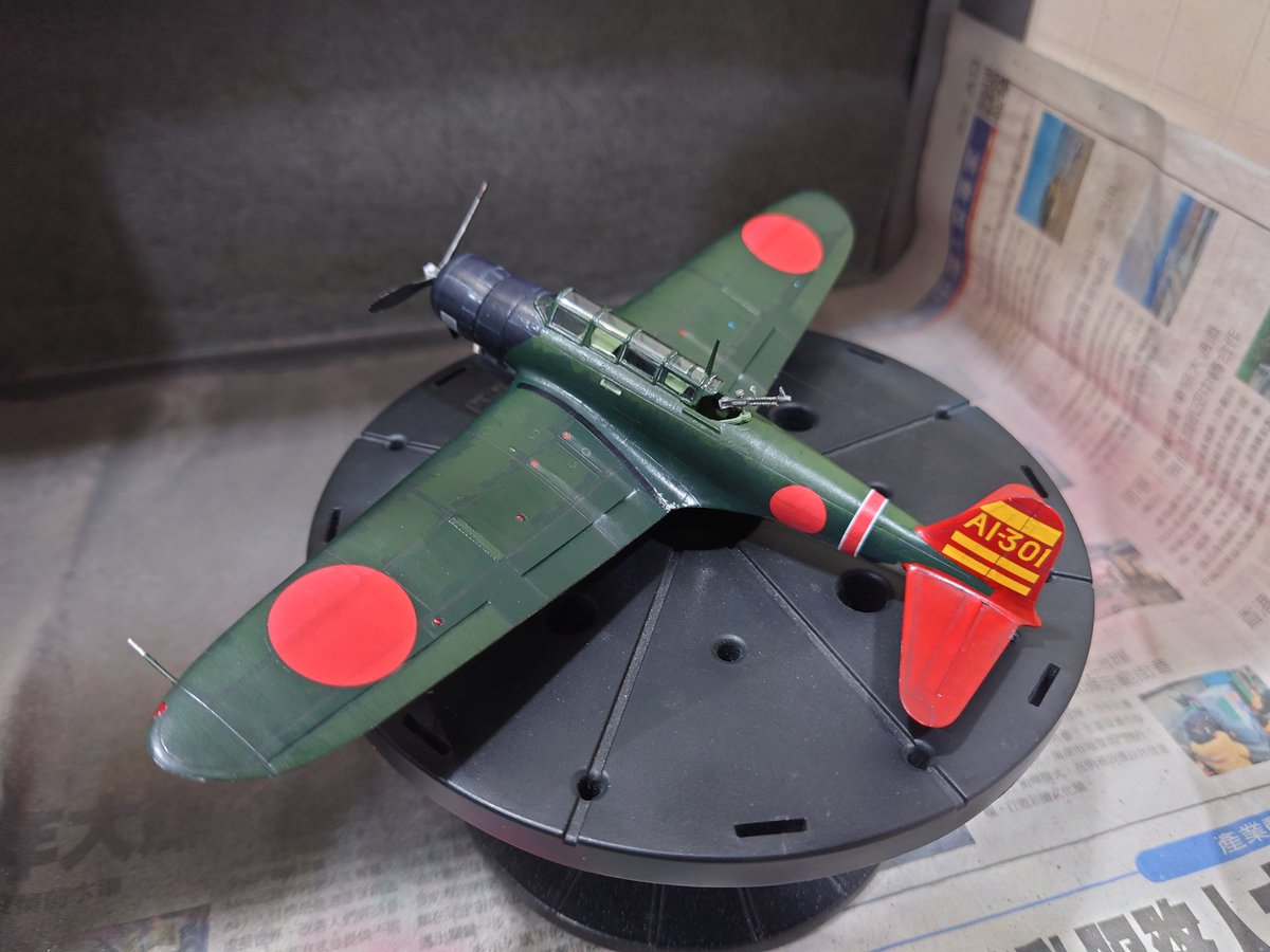 ChangYogen's tweet photo. Hasegawa 1/72 B5N completed. Painted by hand brushing.
Feat. Airfix B5N. https://t.co/UfFdcnbiPi