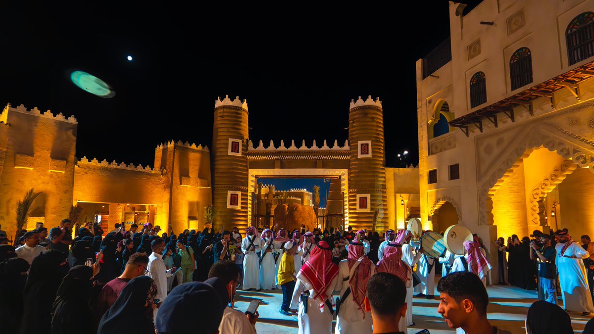 Blvd World | بوليفارد وورلد tweet media
