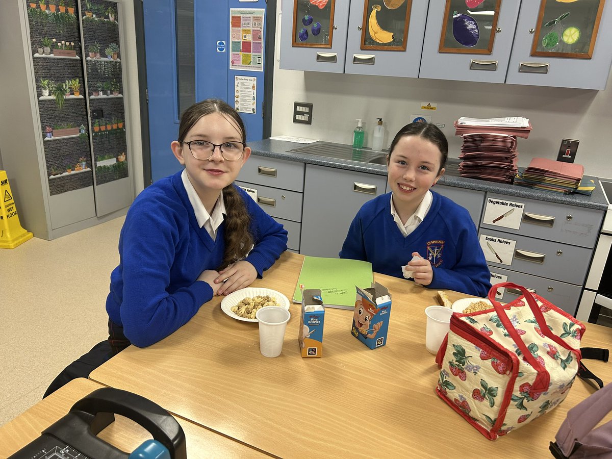 stgenshe's tweet photo. Another busy week at breakfast club! @_stgens @stgensAP https://t.co/htkXru6U0r