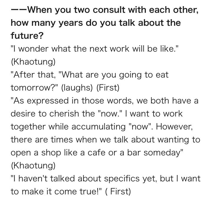 bvtterflyxv's tweet image. 🍊: What makes you happy these days?
🐈‍⬛: Seeing you often :) (+the person next to me too)
🍊: Goal for the next 10 years
🐈: Open a coffee shop 

FK talked about opening a cafe or a bar together~ they still think about it, nothing changed🥺🤍 

#เฟิร์สข้าวตัง
#BookExpo2024xFK