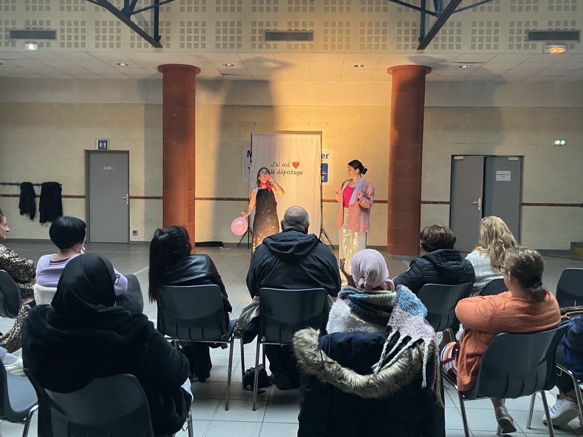 evejaumes's tweet photo. @MutOccitanie @Cpam65 @CRCDCoccitanie @laliguecancer proposent ce soir le spectacle « Les délieuses de langue » 🎀 à #Tarbes pour parler #cancer #depistage #prévention @lesanachroniques #TeamMut https://t.co/UbzyWphCzG