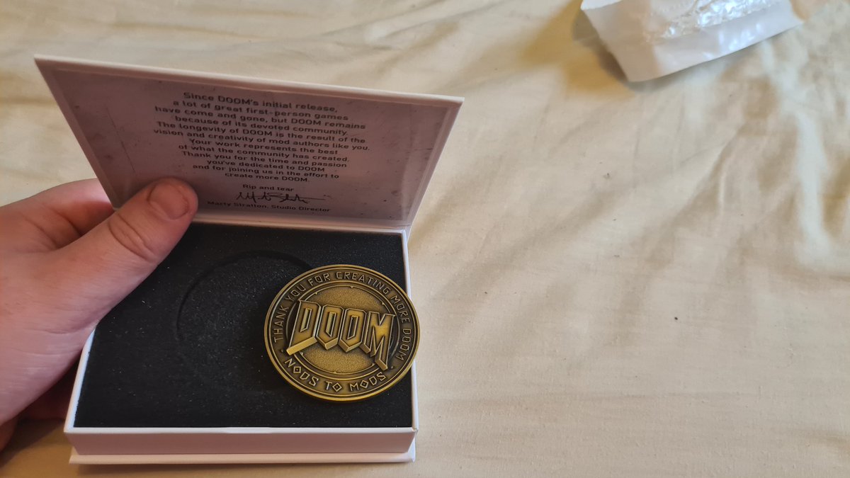 Today, I have recieved my most prized doom related gift to date

It is the culmination of my mapping work thorough the years and, I'm glad to have been part of the tetanus team (doom wad). 

Thank you <a href="/bethesda/">Bethesda</a> and the lovely person that is @EGGGGGGGGGboy !!!

#doom #mapping