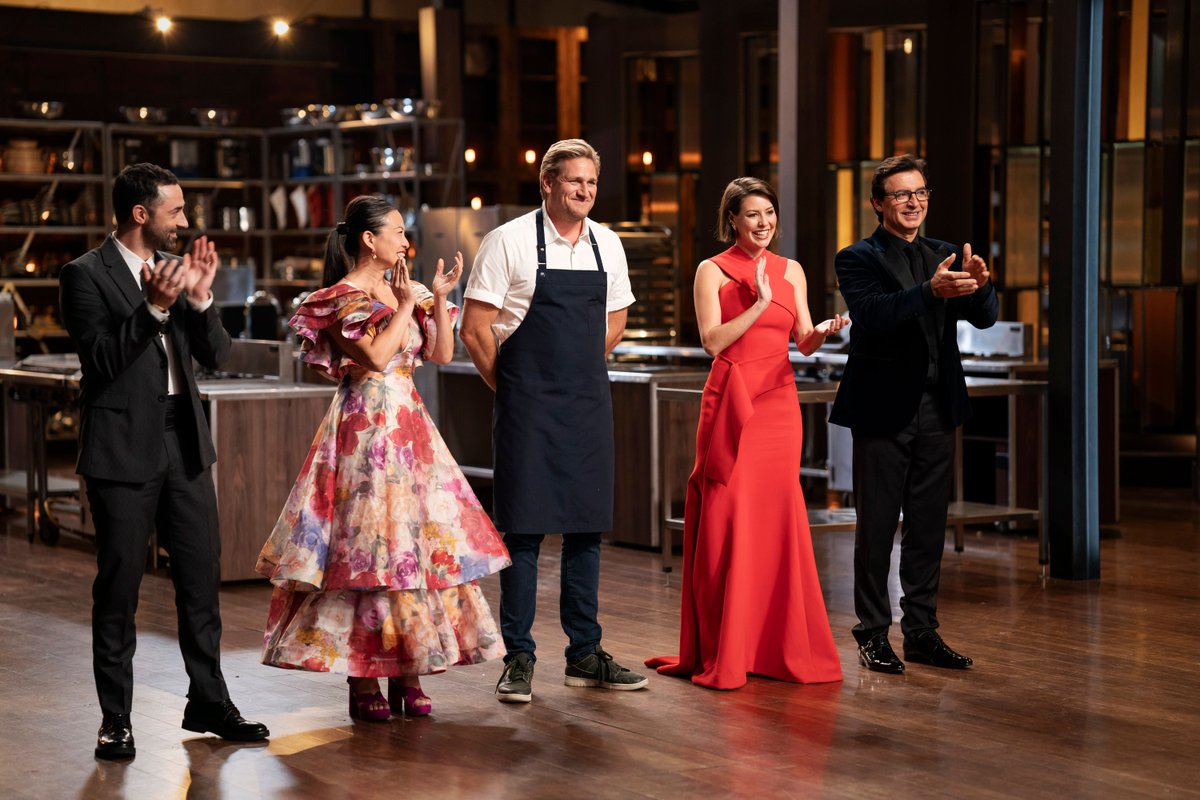 jc_novelli's tweet photo. ALLEZ ALLEZ UK VIEWERS; It's semi final time! 

Curtis is back with us tonight to oversee the contestants cooking up a 3 course meal for 20 diners! 

UK Viewers: U&amp;W 7pm https://t.co/h30Yn1Tdl1
