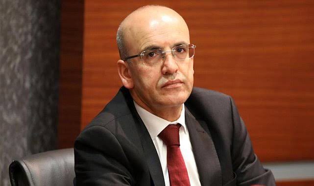 UmitDikbayir's tweet photo. Mehmet Şimşek’e çağrımdır.

Para çok lazımsa sığınmacı, kaçak ve mültecilerden Türkiye’de yaşama, çalışma ve enflasyonu arttırma vergisi alsın. Milletin yakasını bıraksın! https://t.co/bIJdx48klW