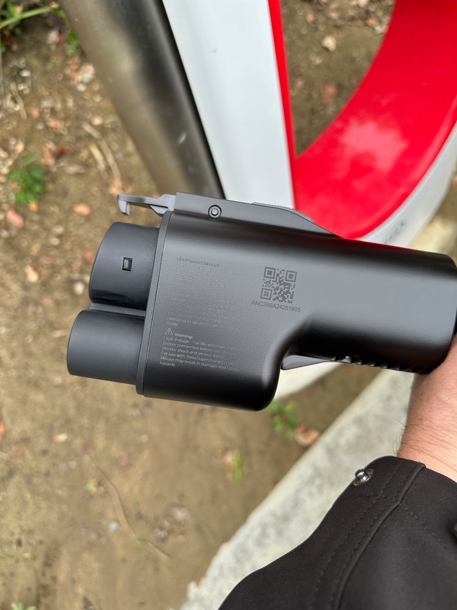 Scott Brown tweet media