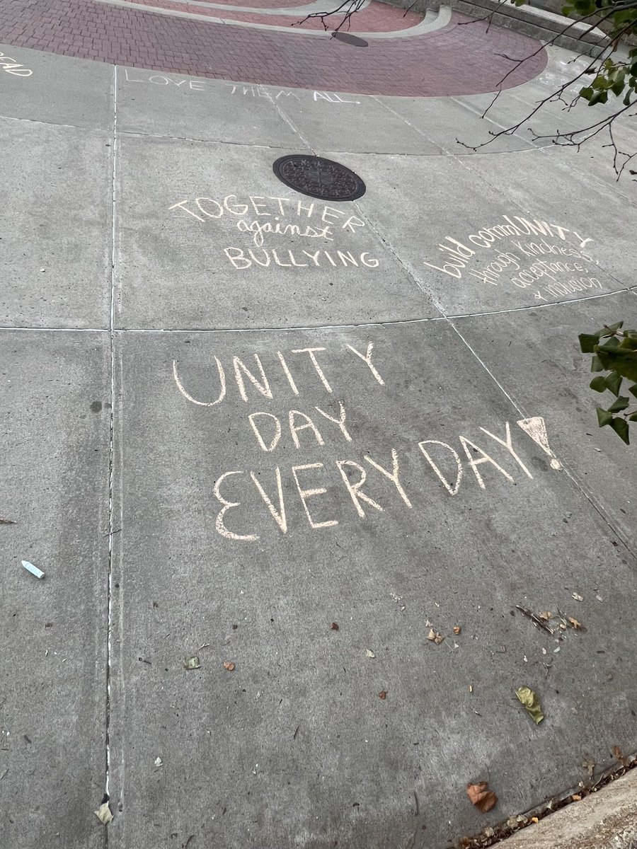 BullyPreventLab's tweet image. We celebrated Unity Day, standing united for kindness, acceptance, and inclusion. Together, we can stand against bullying. 🧡🧡 #UnityEveryDay #UnityDay2024 #bullypreventionlab #bullyprevention