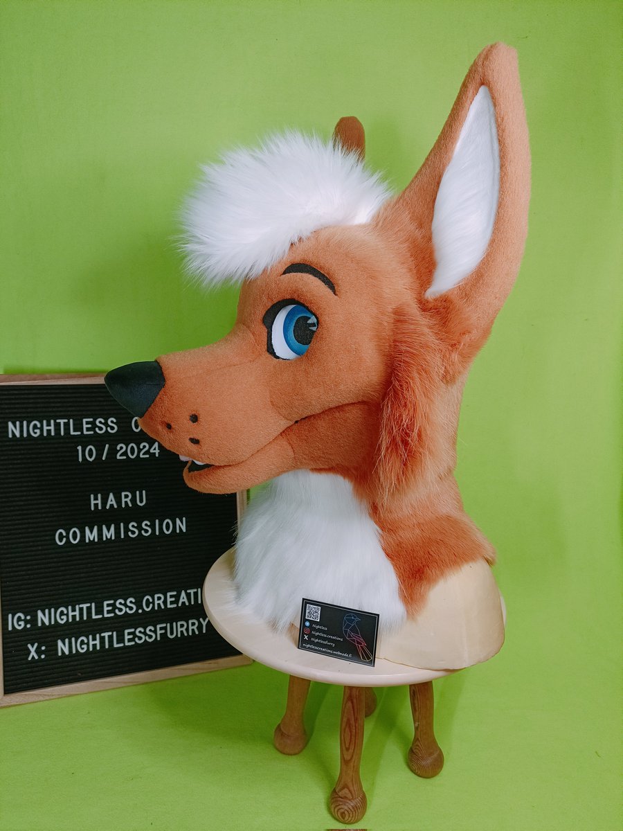 Nightlessfurry's tweet photo. Haru 2.0, my 30th fursuit head! I'm pretty happy with how smooth he turned out. Fullsuit photos are also coming soon 👀

Wanna help me to celebrate my 30th suit? Shares, comments and likes are appreciated! ^^ 

Happy #fursuitfriday! 🦊 https://t.co/sXaeo39tcd