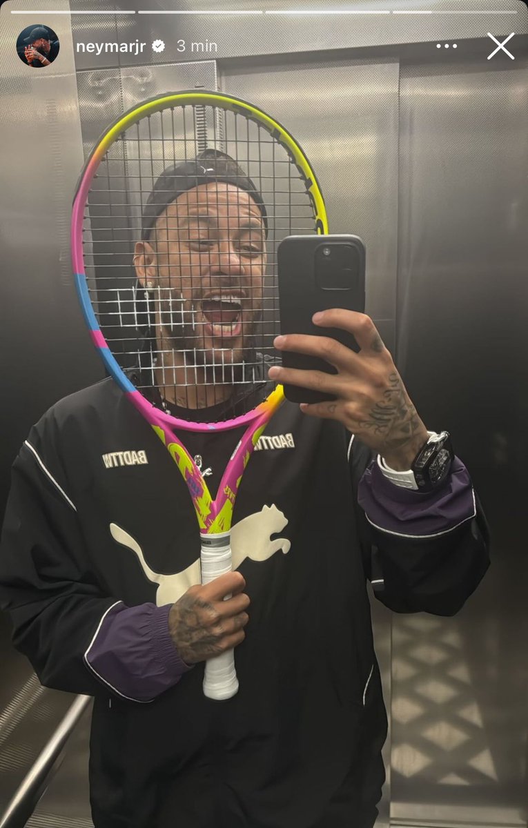 njdmarlon's tweet photo. o homem anda feliz demais ultimamente ❤️ https://t.co/5zSAmE7RoS