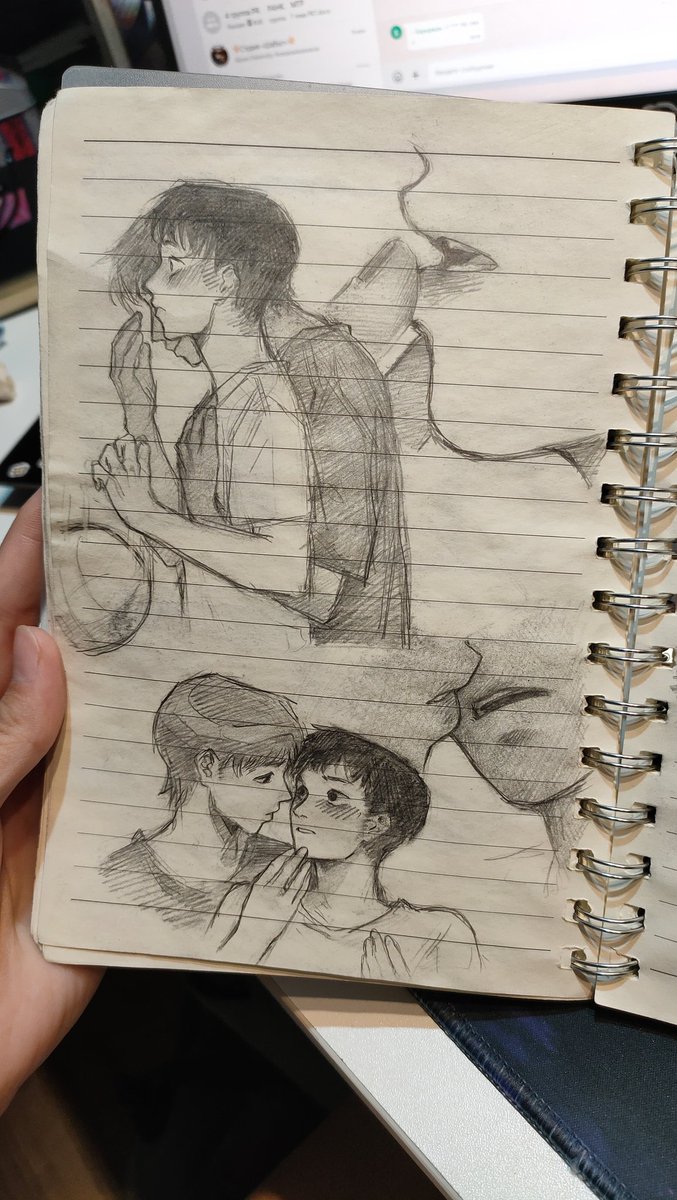 OnniHub's tweet photo. Also my classmates ✨🌹
#bl #artistsontwitter https://t.co/oDl9aoA7Jv