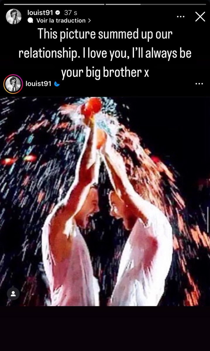 1DDailyPlanet's tweet photo. Louis on his Instagram story 💔🥺

“This picture summed up our relationship. I love you, I'll always be your big brother x” https://t.co/wvX36aHrrl