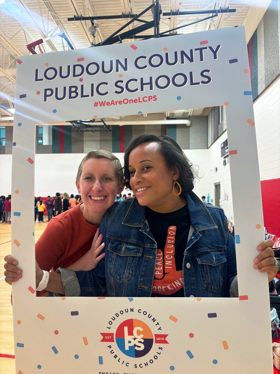 What a wonderful spirit week! #weareONELCPS <a href="/LCPSOfficial/">LCPS News</a>
