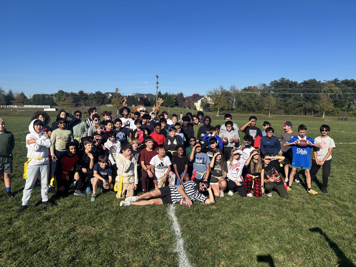 #WeAreOneLCPS #UnityDay <a href="/JML_MS_Official/">JM Lunsford MS</a> <a href="/LCPSOfficial/">LCPS News</a> #LunsfordLions  Intramural Flag Football with Larry the Lion