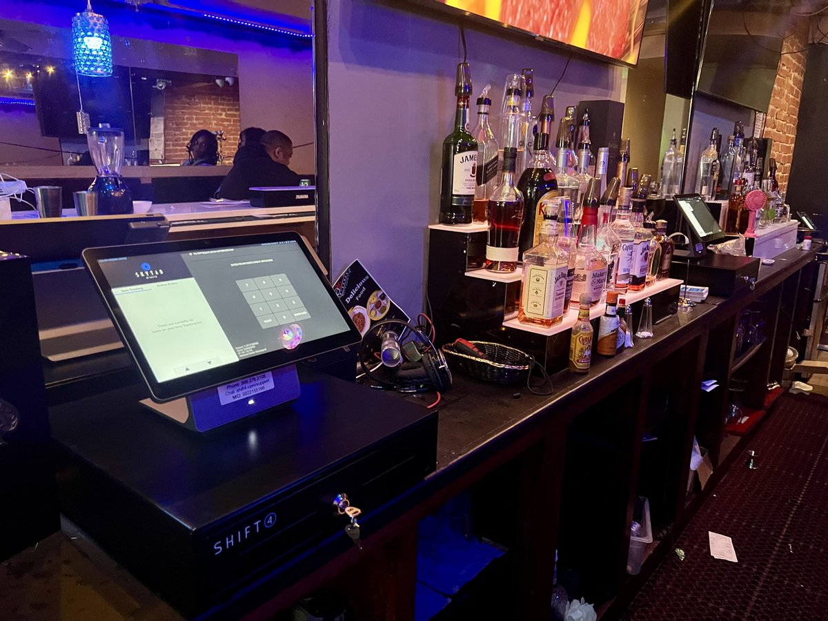mehank110's tweet photo. Experience faster service at Galaxy Hookah Lounge in DC with the new @SkyTabPOS system, powered by @Shift4. Come see the upgrade in action! #SkyTabPOS #Shift4 #DCHookah #DCLounge #FastService #TechUpgrade #Innovation https://t.co/ZcB0ECNbKN
