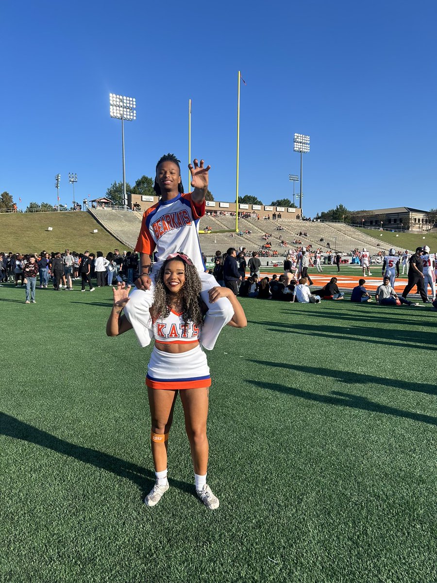 Eat em Up Kats🧡🐾