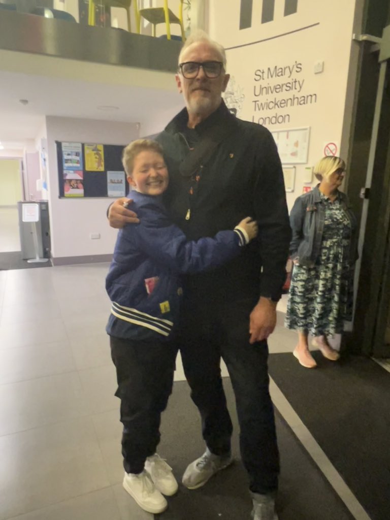 phoenix 🎤 tweet media