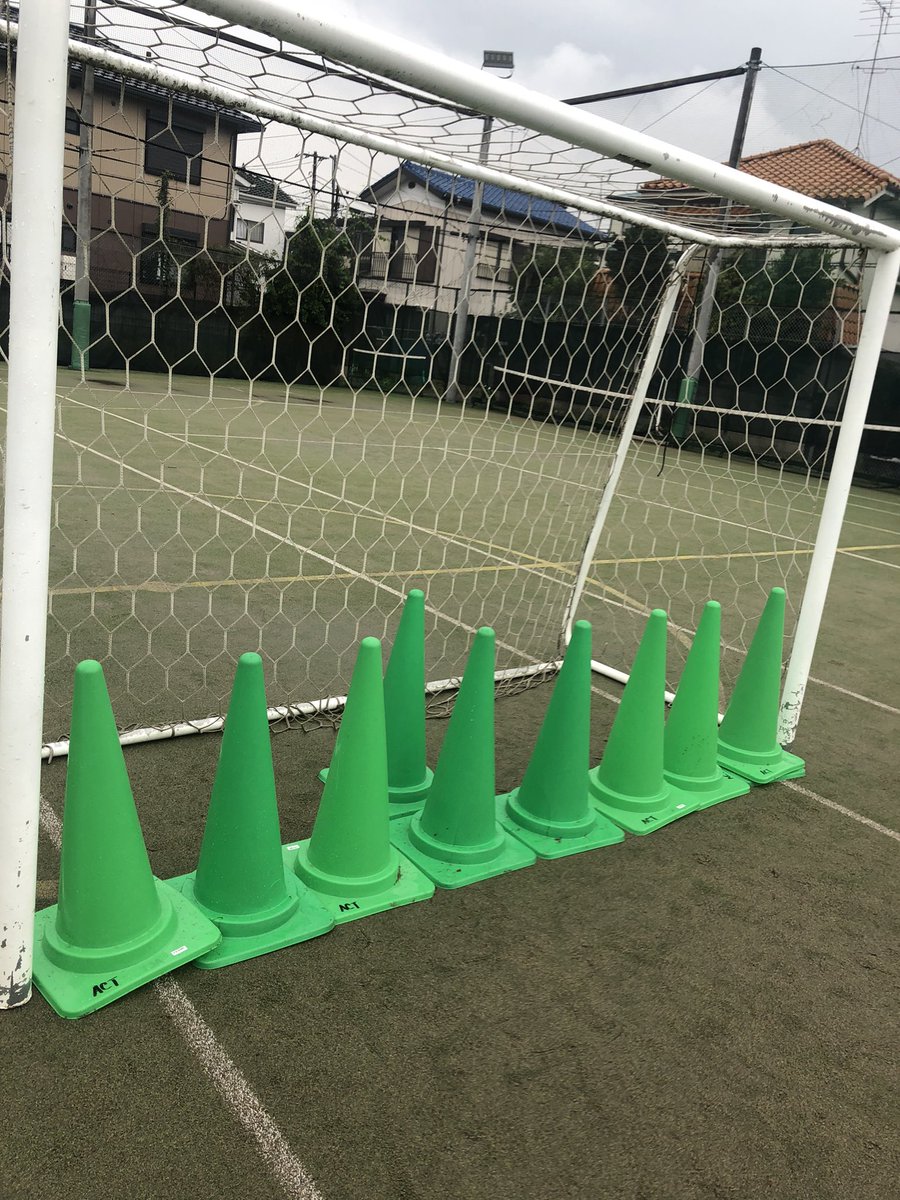 おはよう
夢😴でお目覚めコーチ⁉️

昨日、旧 #新卒コーチ のスタッフに
 #トーコー して頂いた❗️

#バズって‼️ 80万いいね👍

要するに #ビビって起きた！

#ACTサッカースクール
#ACTPROJECT
#サッカーコーチ
#アーティクルキャリー株式会社トーコー
#元Jリーガー
#運転手コーチ

#活動レポ 続々❗️⚽️