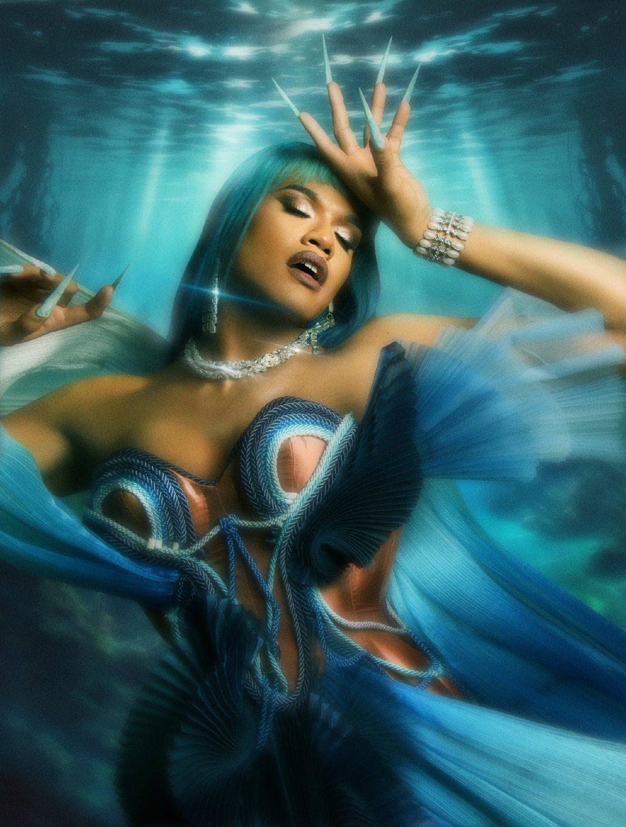 Siren of the Seas 🎤☺️💃🏽💃🏽💃🏽
#dragraceuk #teamrileasa

<a href="/dragraceukbbc/">RuPaul's Drag Race UK</a> <a href="/wowpresentsplus/">WOW Presents Plus</a> <a href="/CraveCanada/">Crave</a> <a href="/bbcthree/">BBC Three</a>