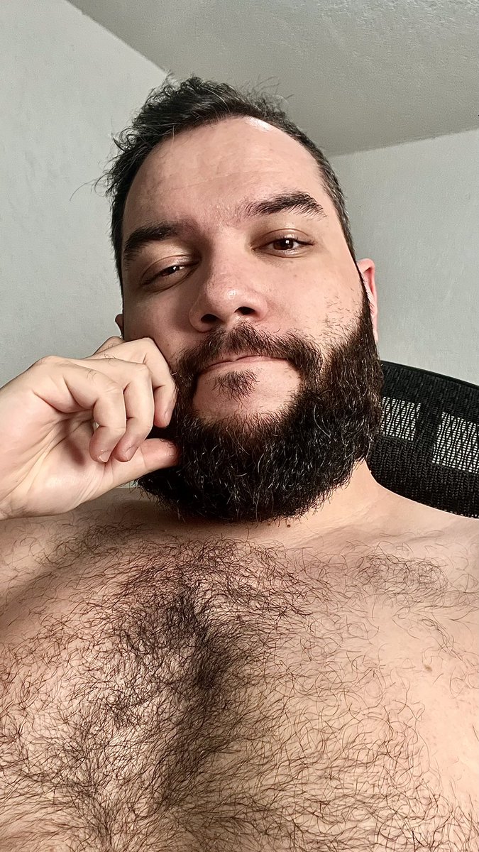 obearbarian's tweet photo. É isso galera, criei um twitter pra poder comentar coisas e postar biscoitos😝
.
.
.
.
.
.
.
.
#bear #urso #beard https://t.co/qZfCieKd9g